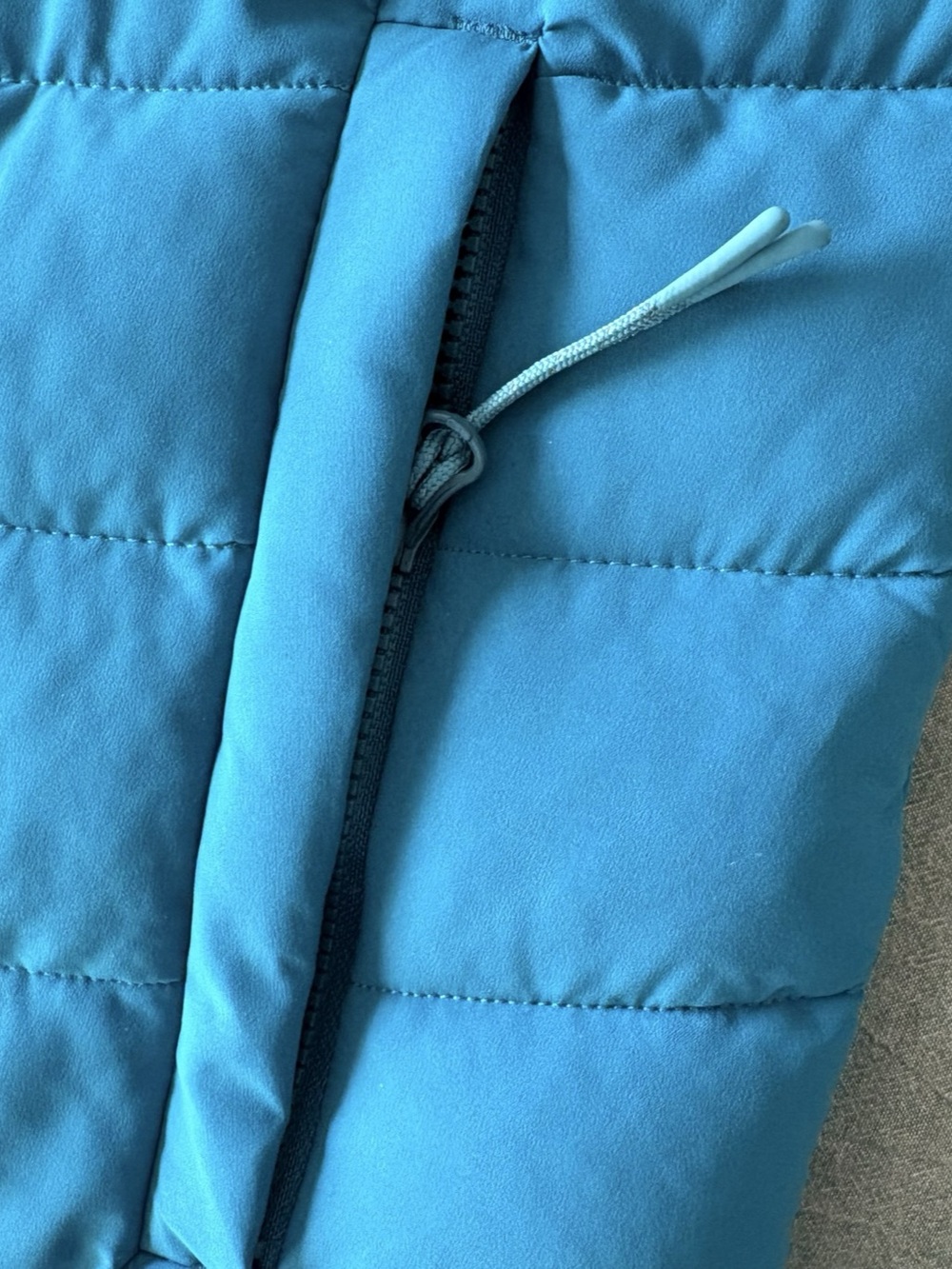 WindRiver HD1 T-MAX Teal Quilted Puffer Vest – Women's Small - Picture 13 of 16